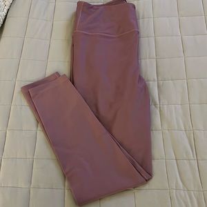 Niki leggings iridescent pink/purple color. Super cute and comfortable
